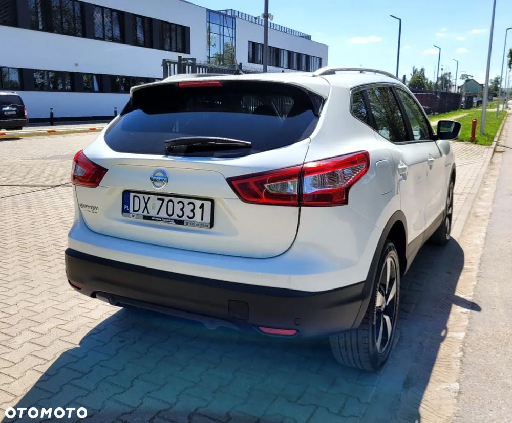 Nissan Qashqai 1.6 DIG-T N-Connecta - 9