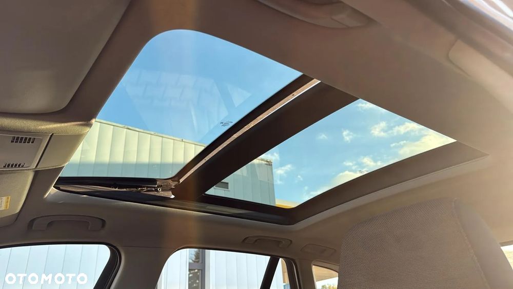 BMW X1 xDrive18d Sport Line - 18