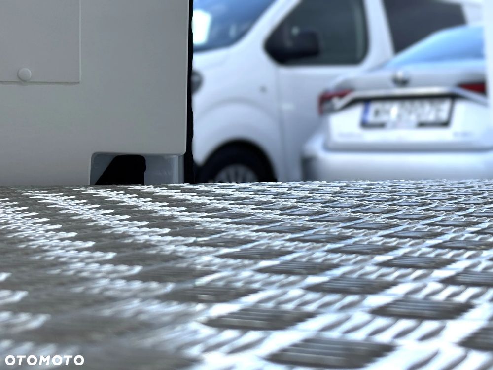 Toyota Proace City Long Izoterma z Agregatem - 10