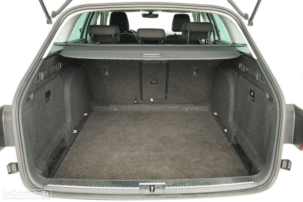 Skoda Superb Break 2.0 TDI Ambition - 22