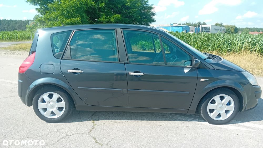Renault Scenic - 3