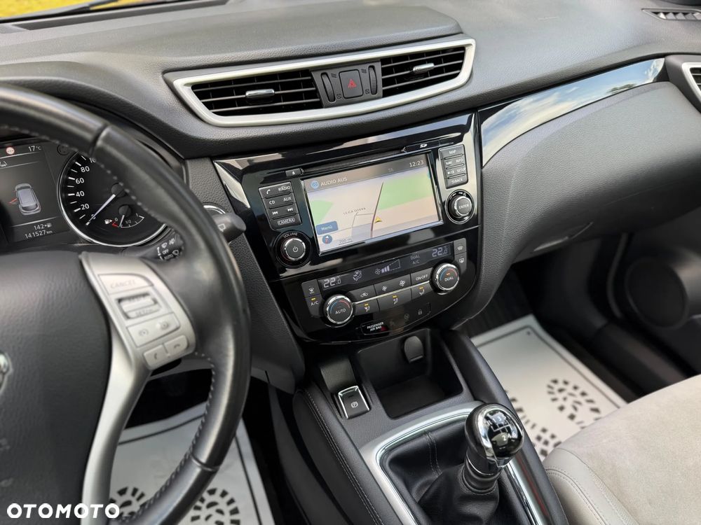 Nissan Qashqai 1.6 DIG-T Tekna - 15