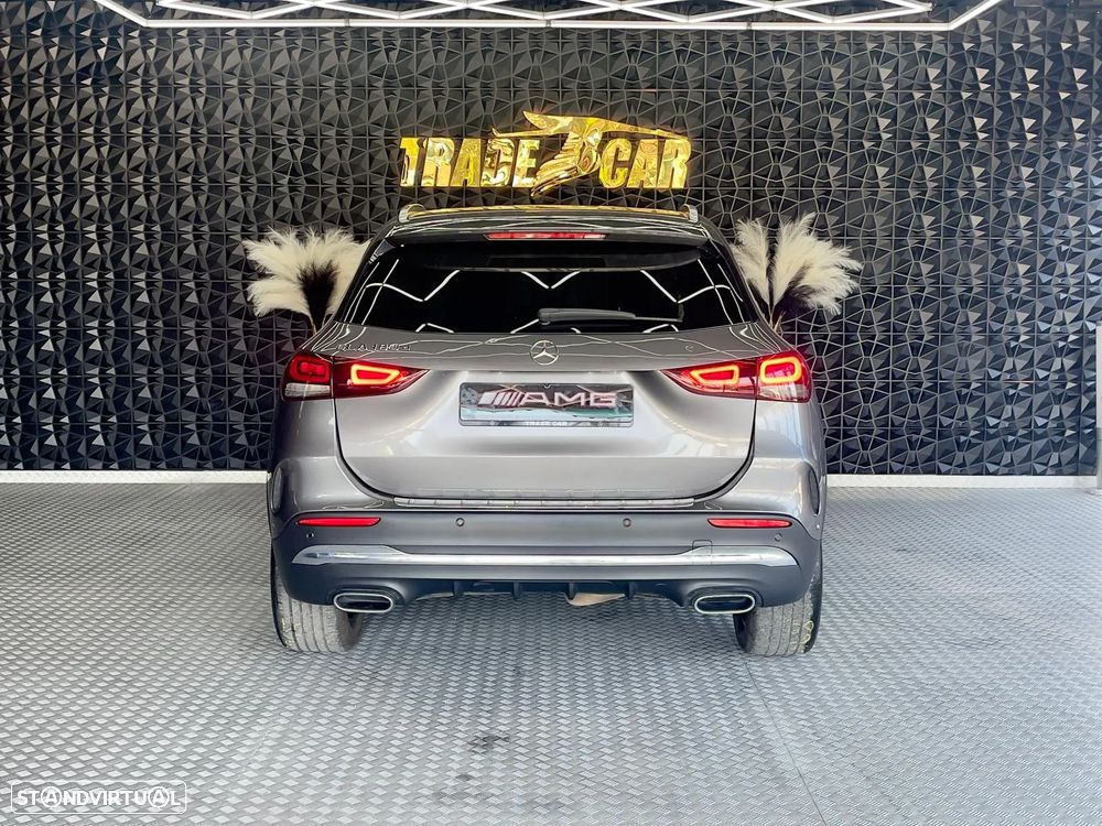 Mercedes-Benz GLA 180 d AMG Line - 10