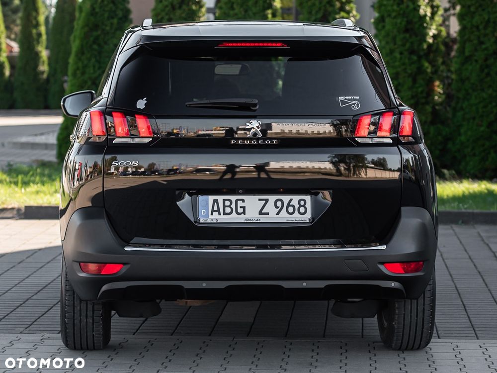 Peugeot 5008 - 11