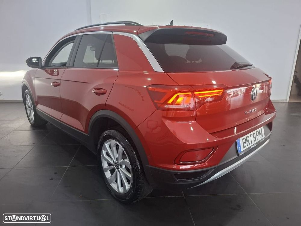VW T-Roc 1.0 TSI Urban - 10