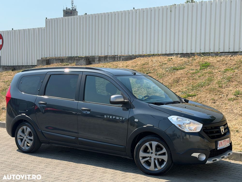 Dacia Lodgy 1.5 dCi 109 CP Stepway - 2