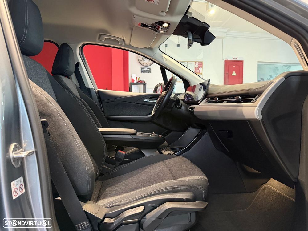 BMW 218 Active Tourer - 12