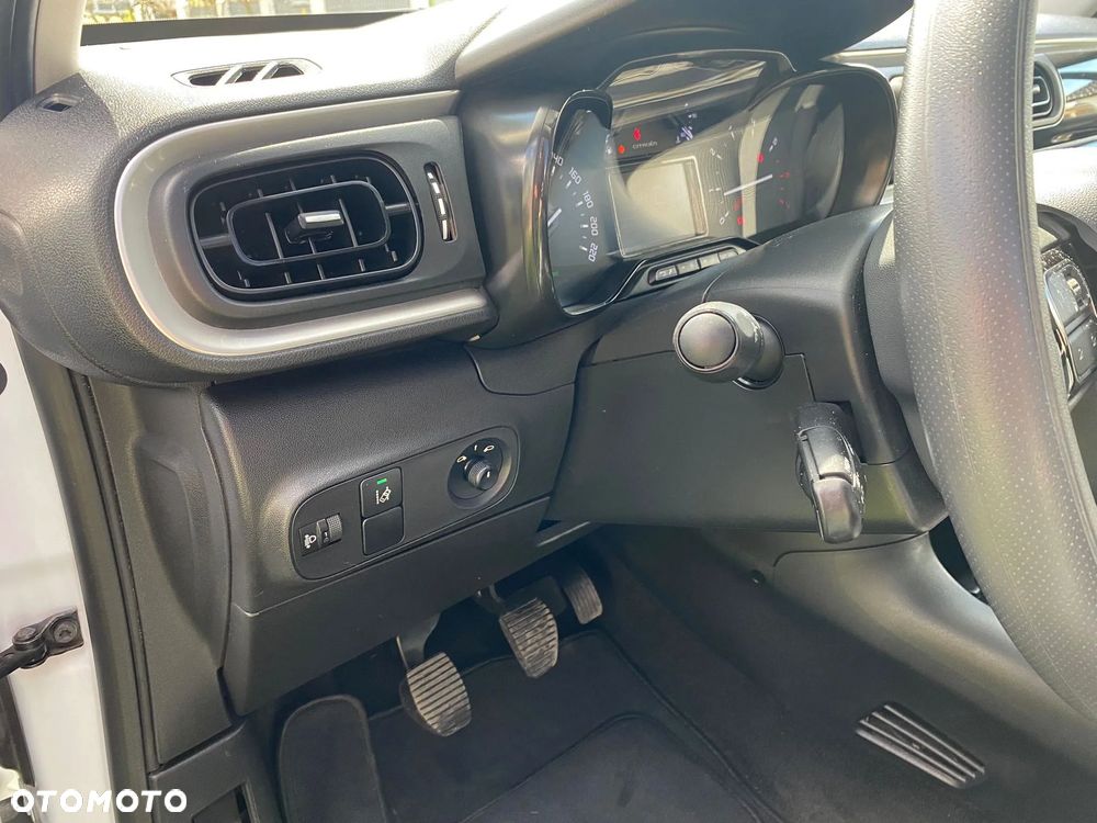 Citroën C3 1.2 PureTech Shine - 15
