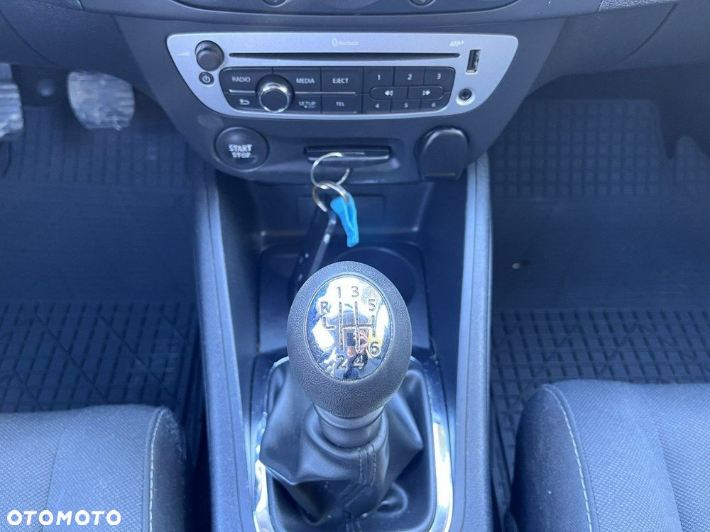 Renault Megane - 13