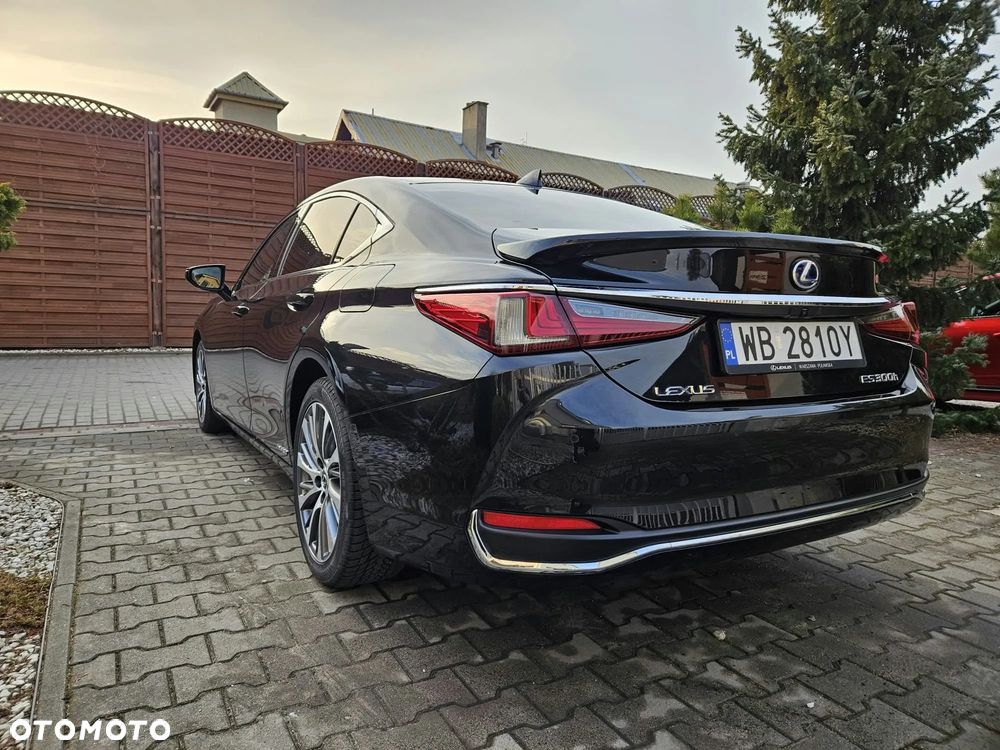 Lexus ES - 14
