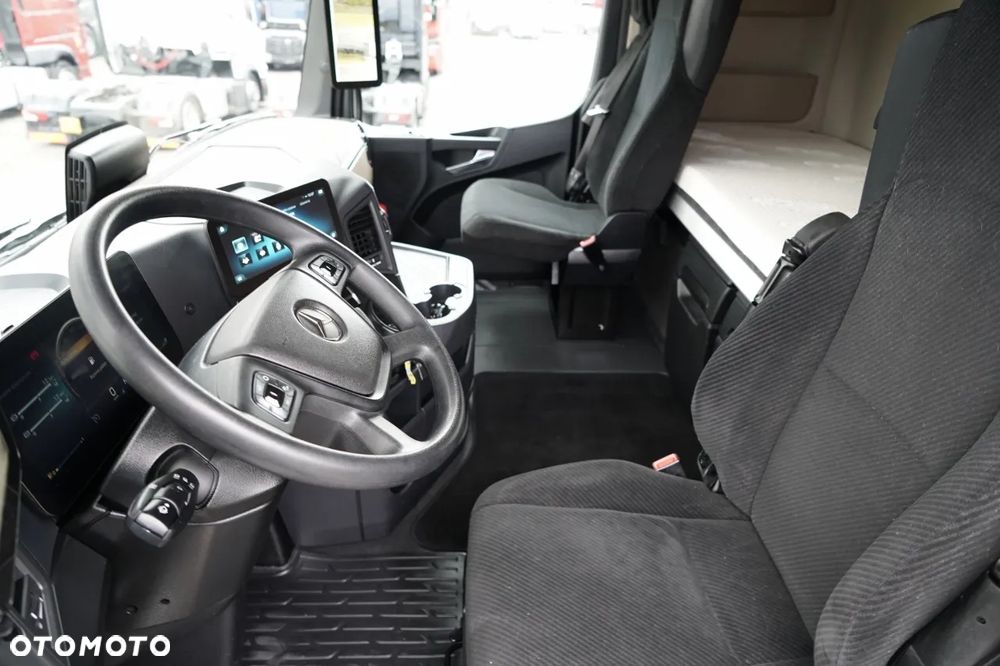 Mercedes-Benz ACTROS 1851 / RETARDER  / GIGA SPACE  / EURO 6 - 25