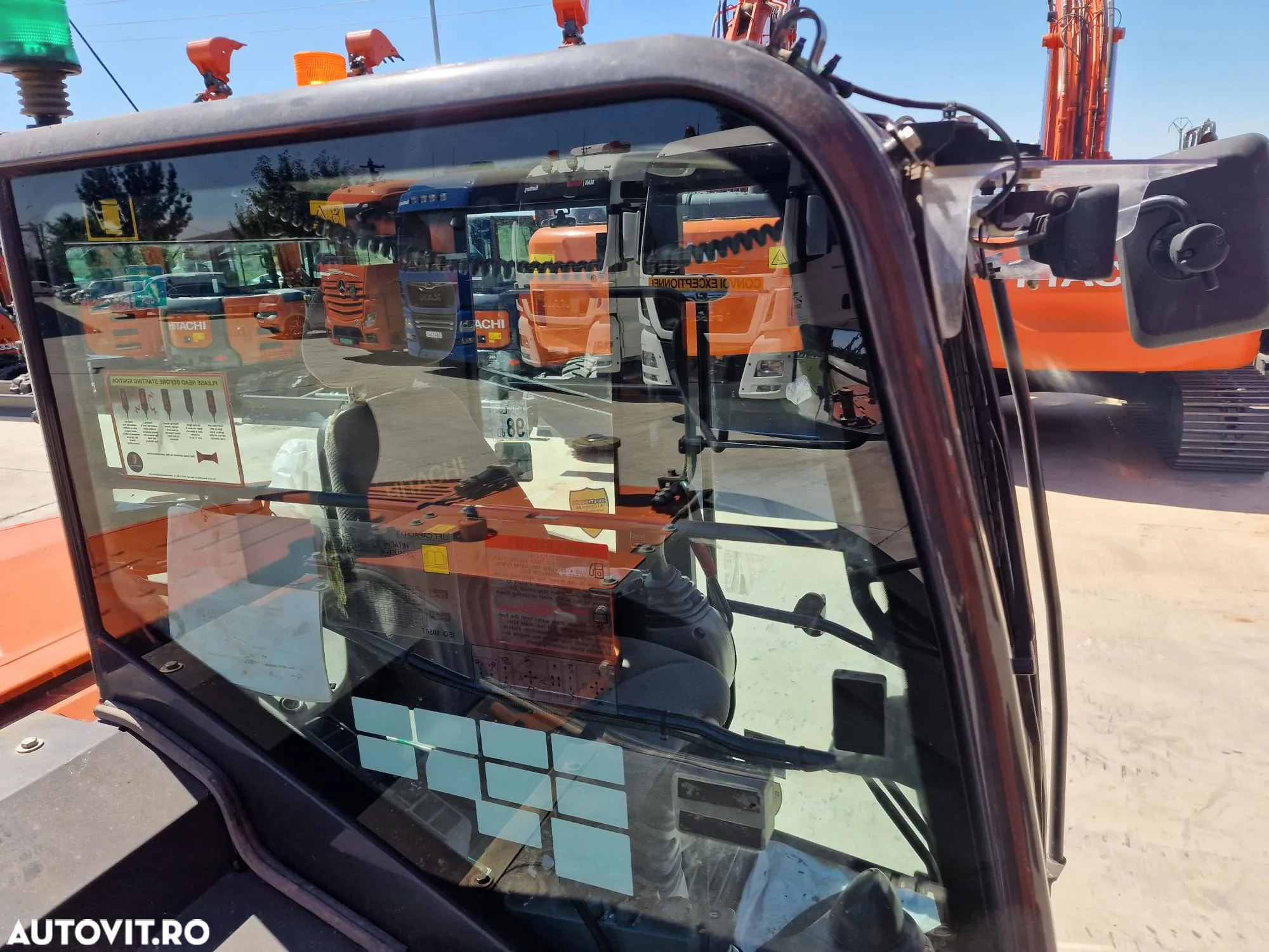 Hitachi ZX85, 2023, 19.85, Cupla rapida si 3 cupe-63.900 eur+Tva., camera spate, camelre laterale, senzori detectie parametru, senile cauciuc 90% ok, posibilite leasing 4 ani, CA NOU-PROMOTIE 63900 EUR+tva - 23