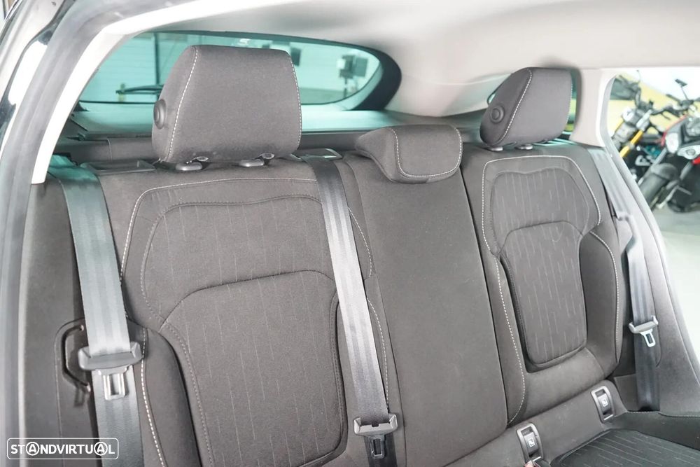 Renault Mégane Sport Tourer 1.5 Blue dCi Intens EDC - 40