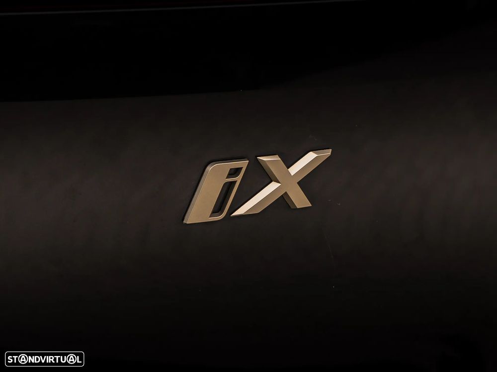 BMW iX xDrive50 - 51