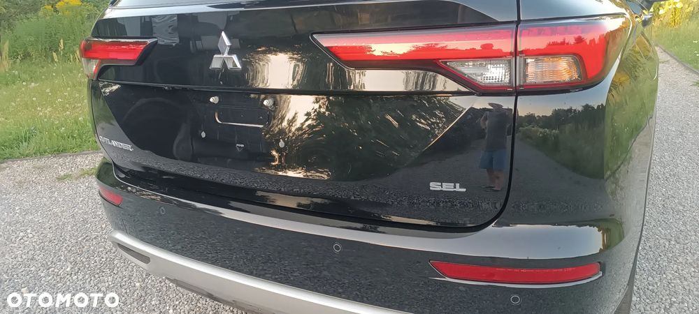 Mitsubishi Outlander - 7
