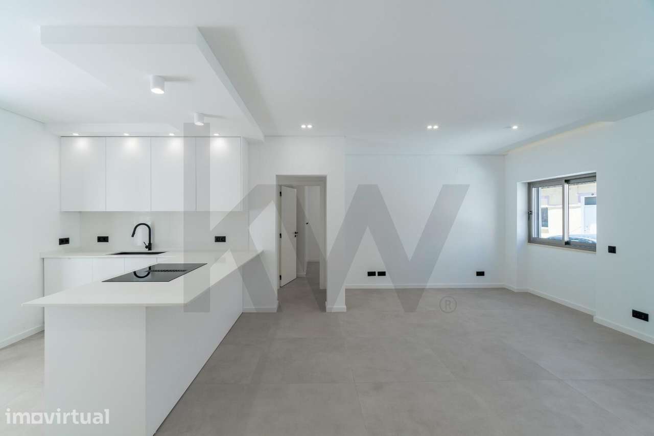 Moradia de luxo T5 no centro de Vila Real de Santo António com garagem - Grande imagem: 4/44