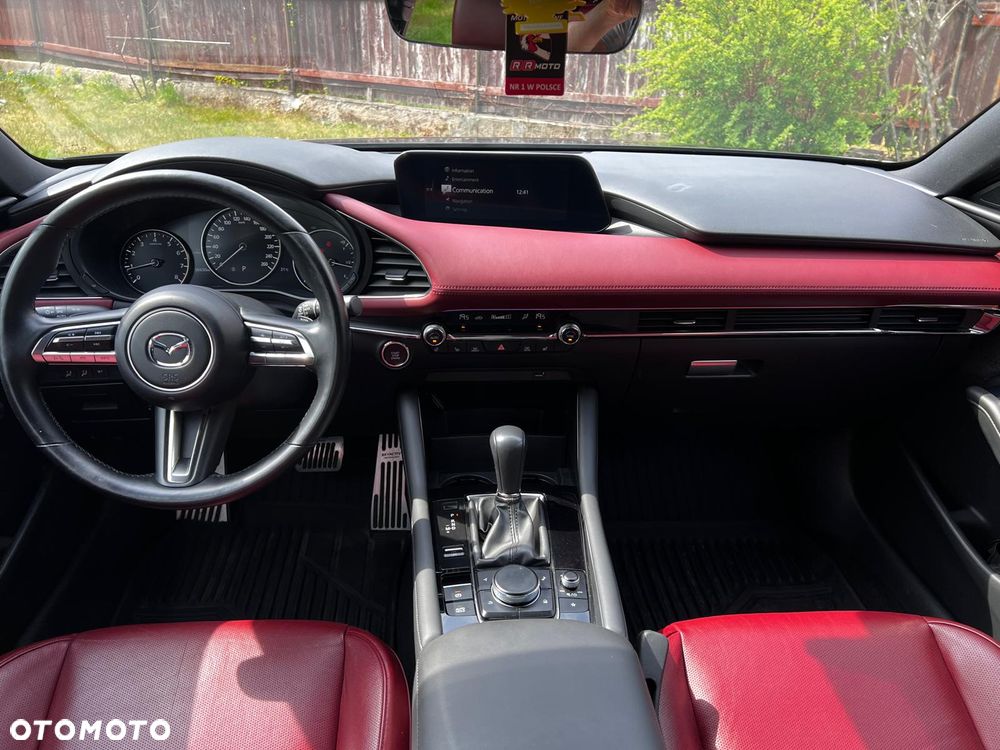 Mazda 3 - 25