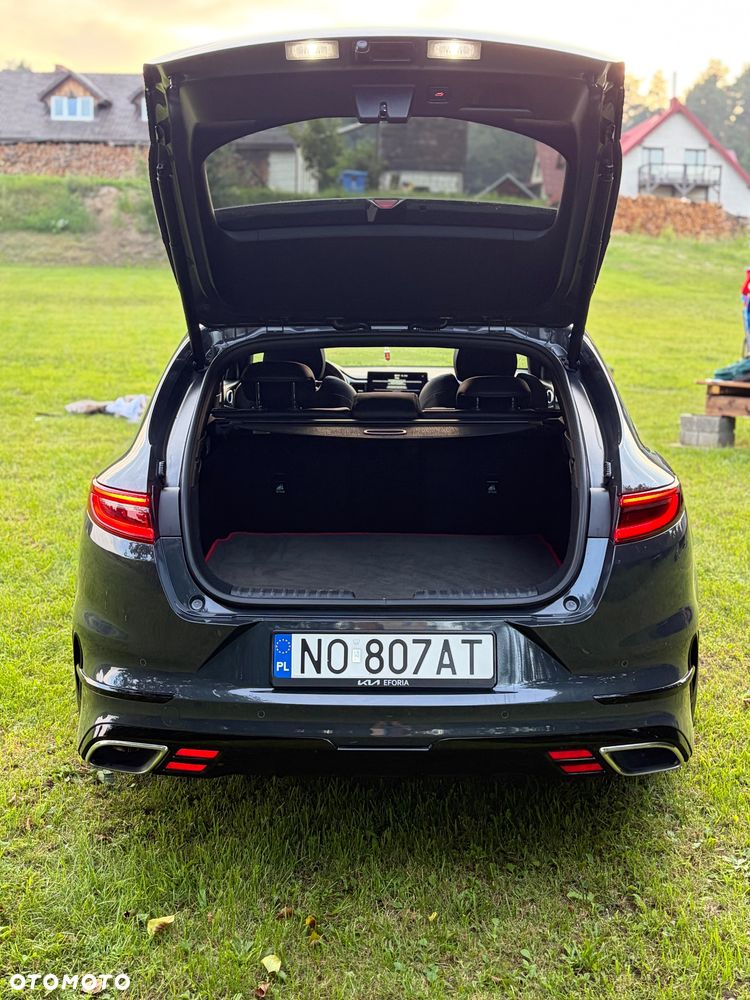 Kia ProCeed 1.6 T-GDI GT DCT - 25