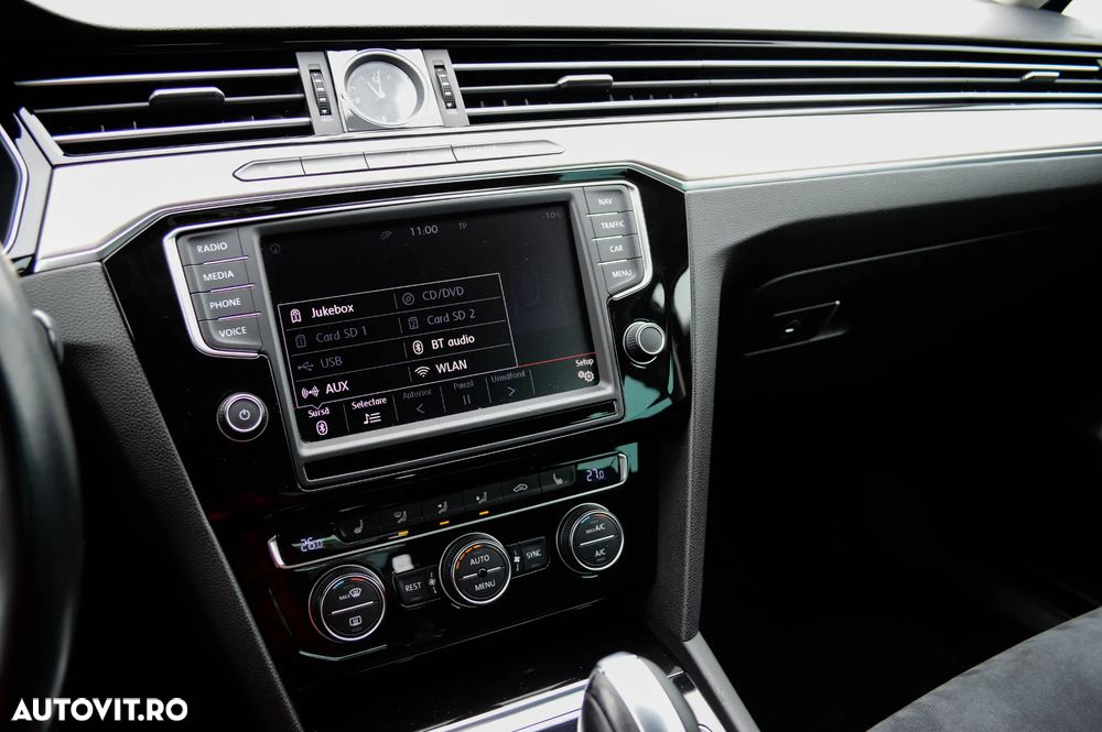 Volkswagen Passat 1.8 TSI (BlueMotion Technology) DSG Highline - 13