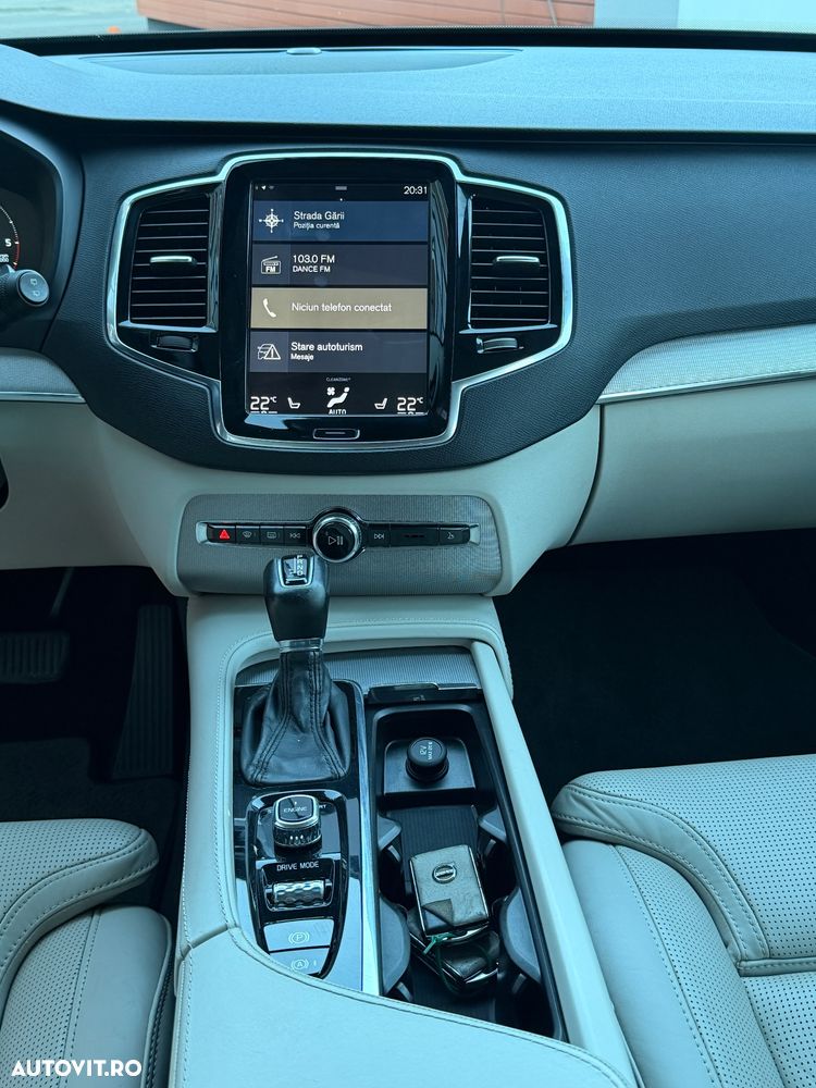 Volvo XC 90 D5 AWD Geartronic Kinetic - 10