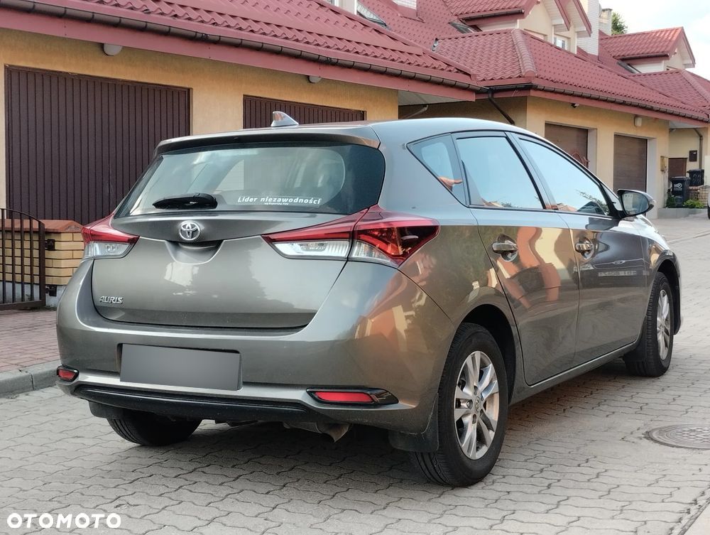 Toyota Auris 1.6 Active - 4