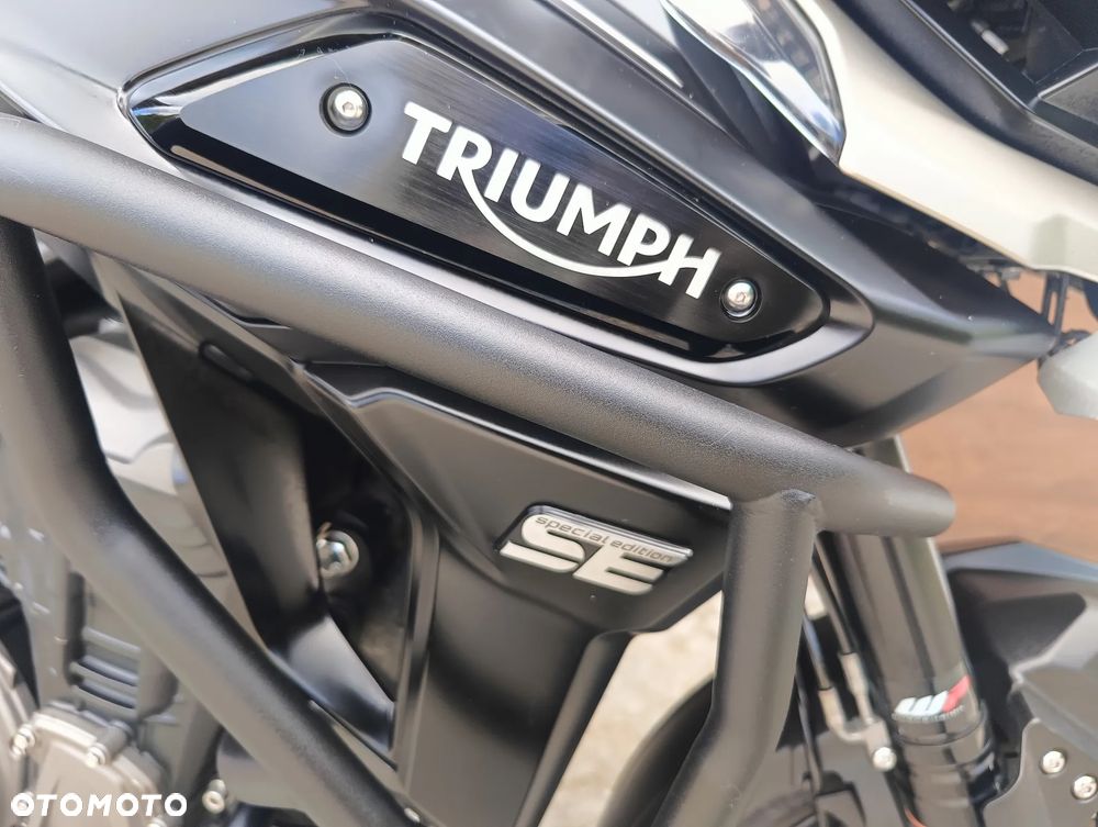 Triumph Inny - 22