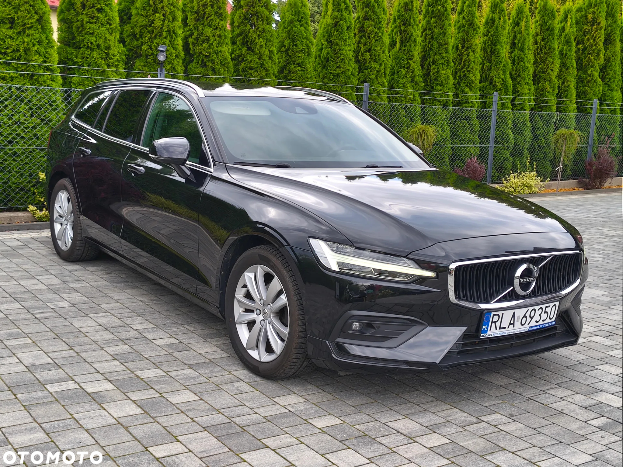 Volvo V60 D3 Drive-E R-Design Momentum - 11