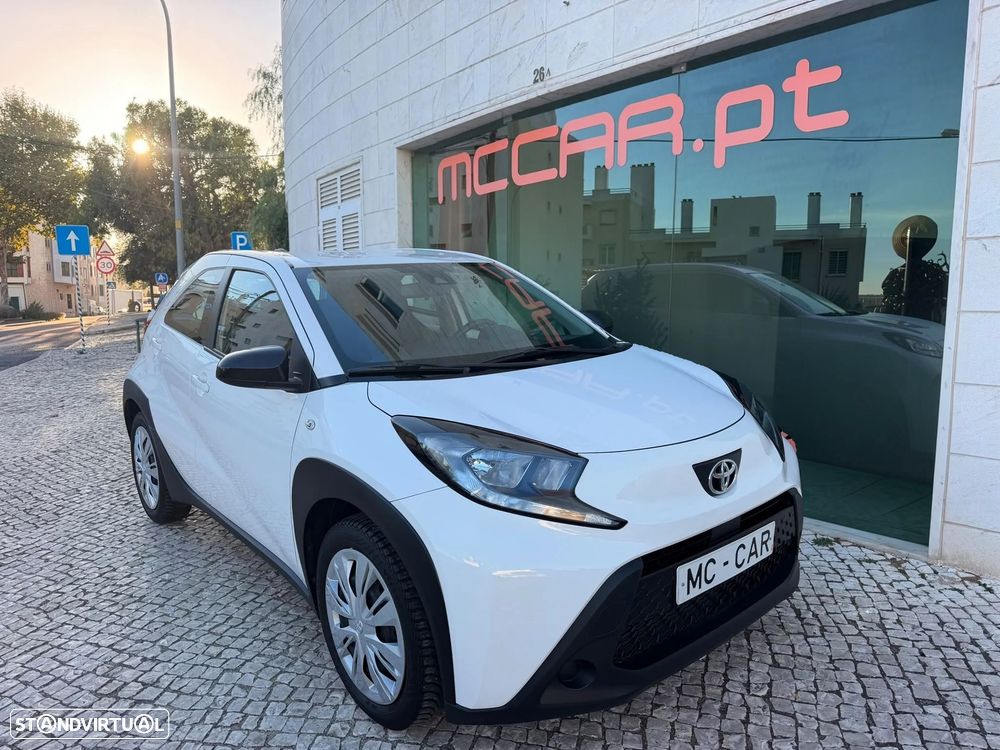 Toyota Aygo x-play - 3