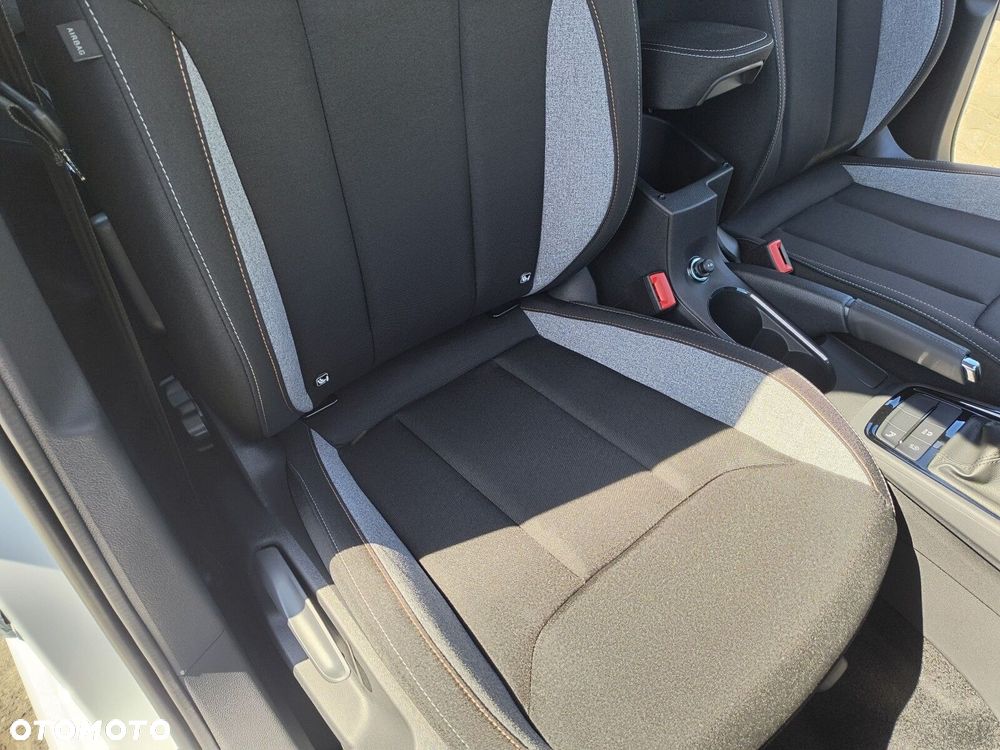 Skoda Scala 1.0 TSI Drive DSG - 37
