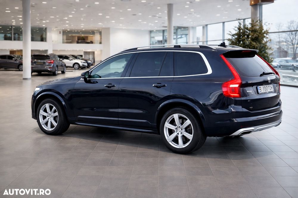 Volvo XC 90 B5 D AWD Geartronic Momentum - 2