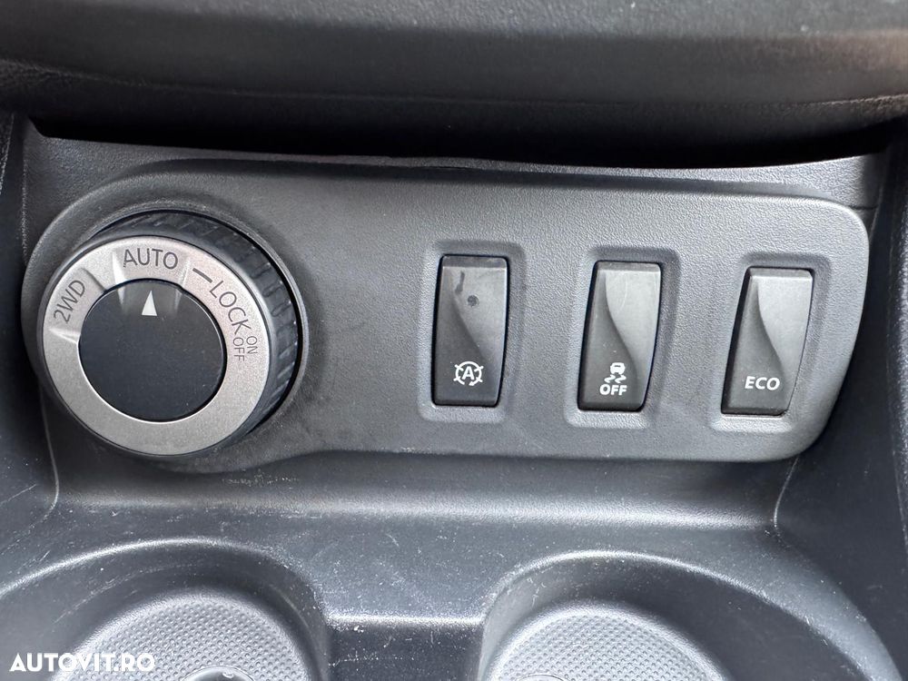 Dacia Duster 1.6 4x4 Laureate - 22