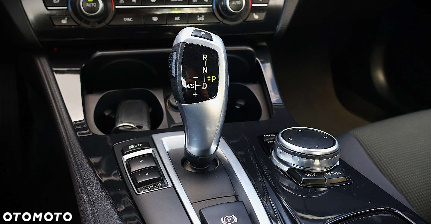 BMW Seria 5 - 28