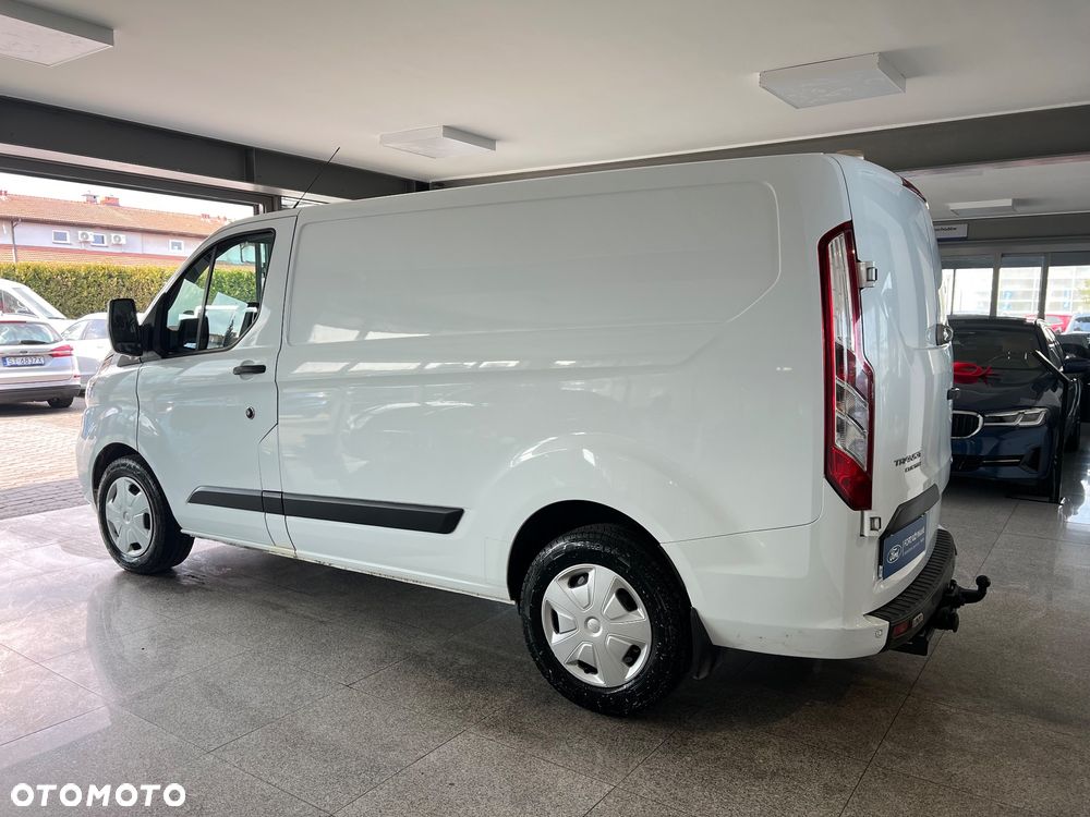 Ford transit custom - 11