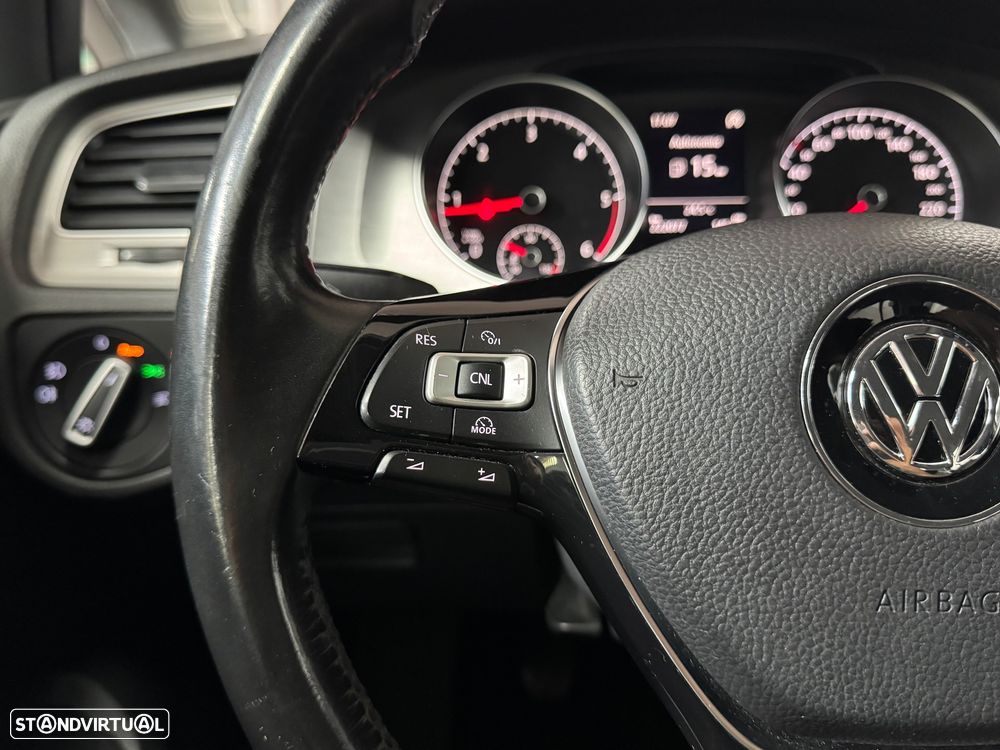VW Golf 1.6 TDi Confortline - 22