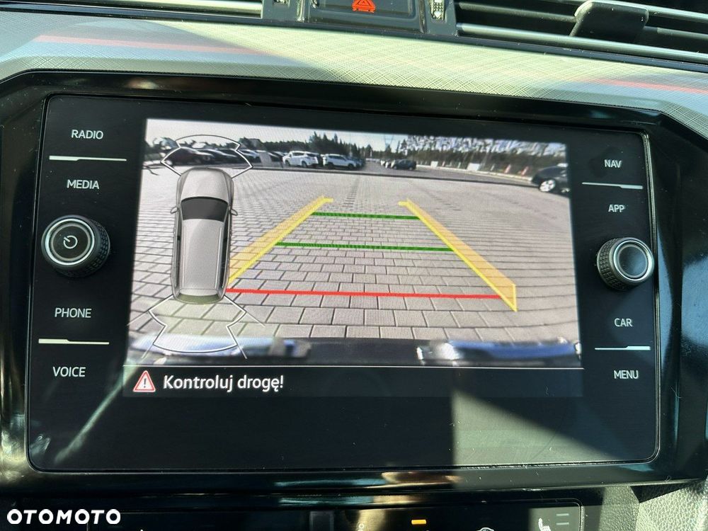 Volkswagen Passat Variant 2.0 TDI BMT Comfortline DSG - 24