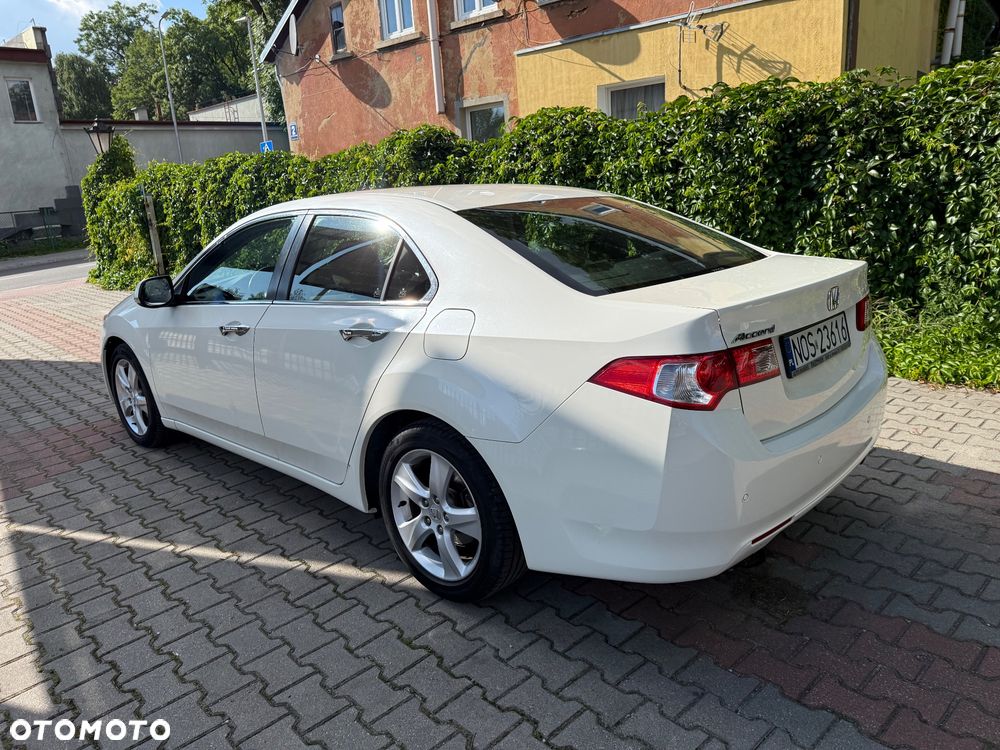 Honda Accord 2.0 Executive - 14