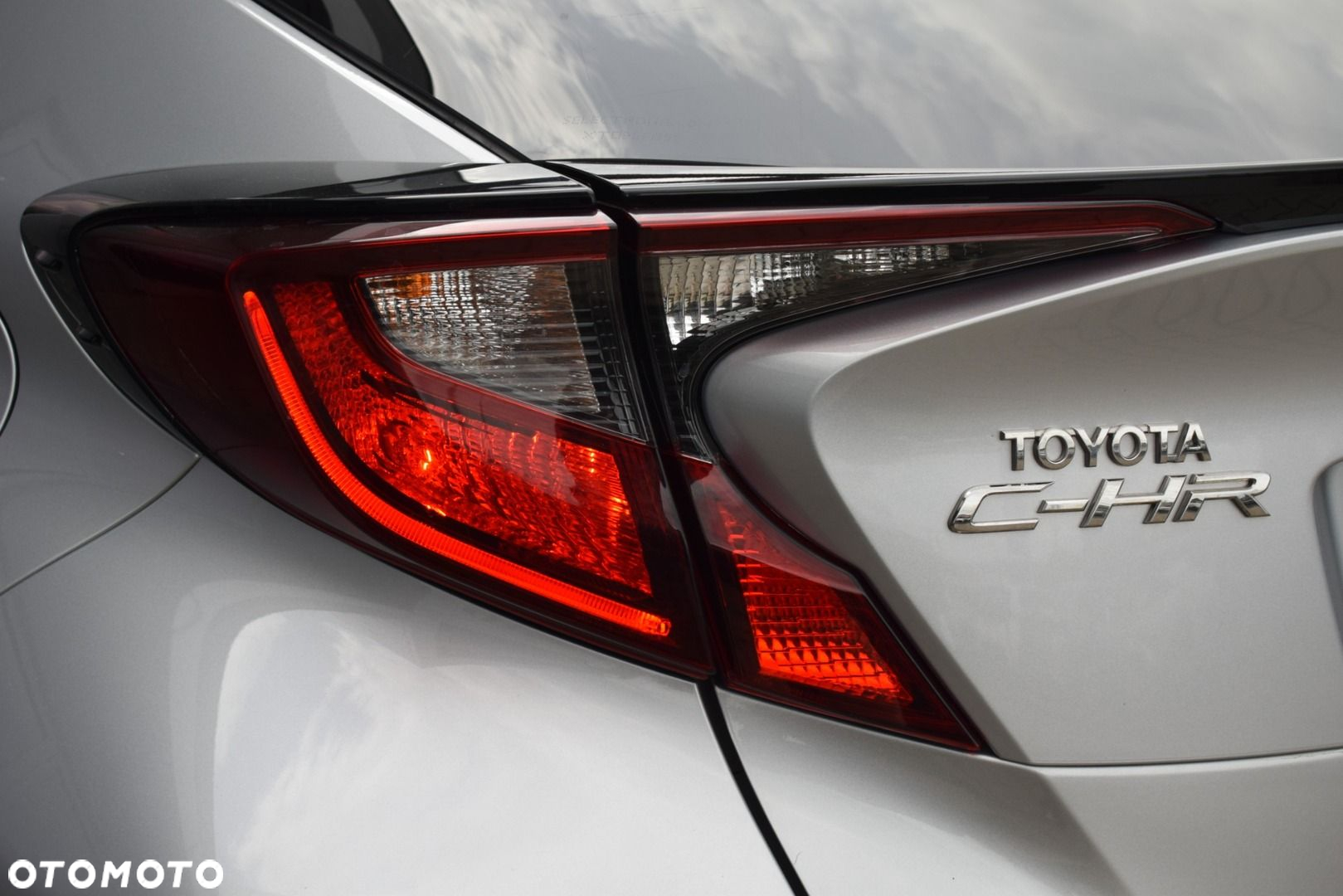 Toyota C-HR - 18