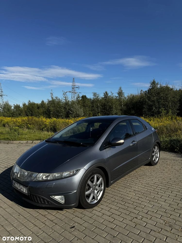 Honda Civic 1.8 Executive - 3