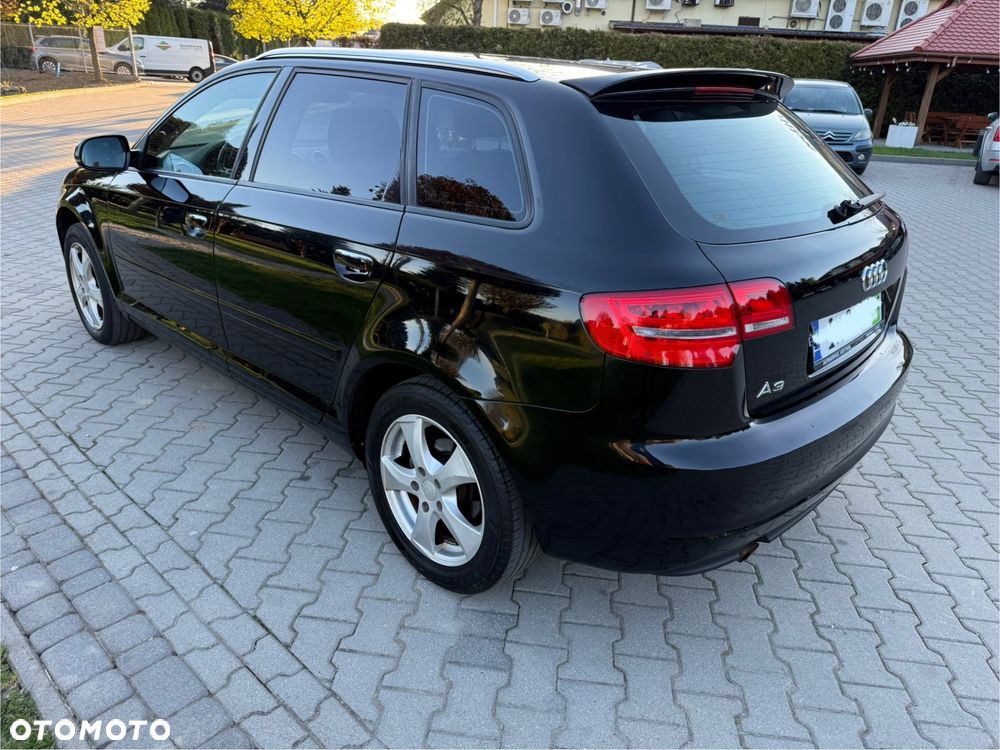 Audi A3 Sportback 1.6 Ambition - 6