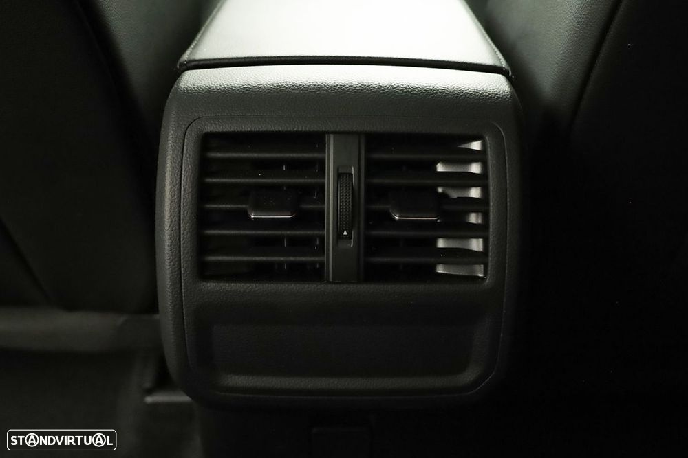 VW Arteon 2.0 TDI Elegance DSG - 24