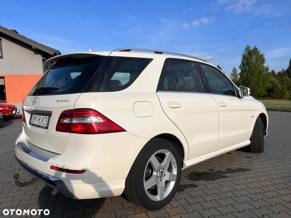 Mercedes-Benz ML 350 BlueTEC 4MATIC 7G-TRONIC - 4