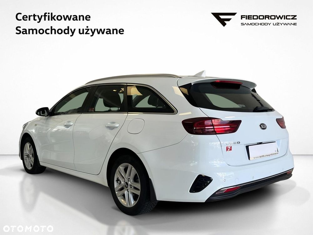 Kia Ceed - 5