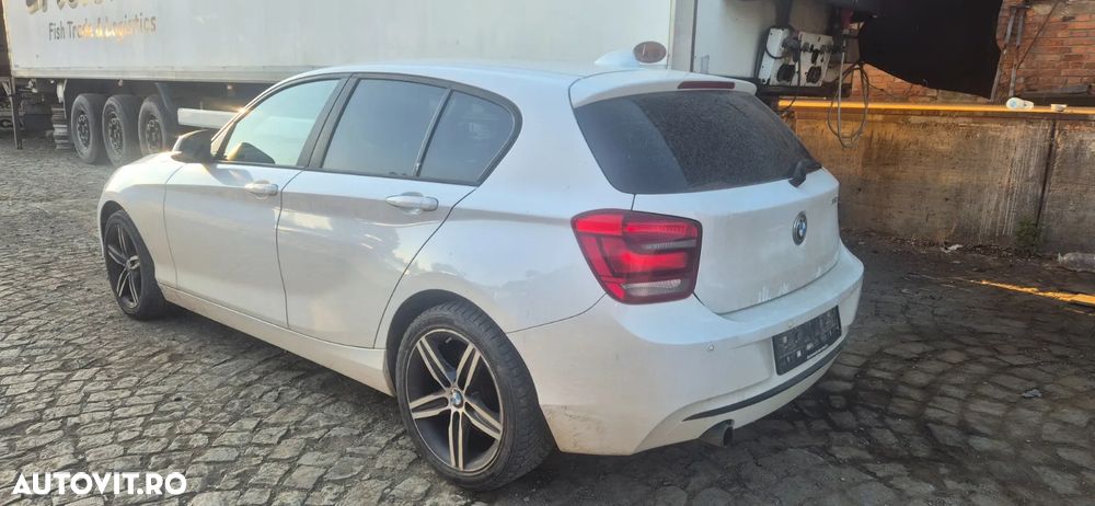 Usa dezechipata BMW 116d Seria 1 F20 2015 cul alb