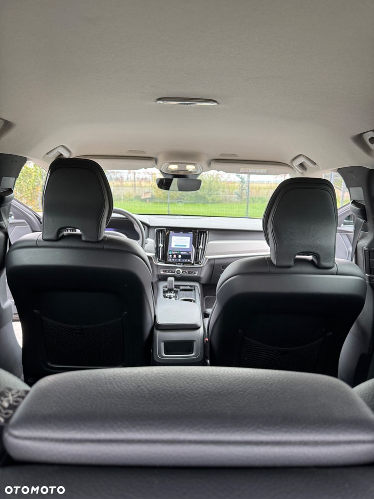 Volvo V90 - 14