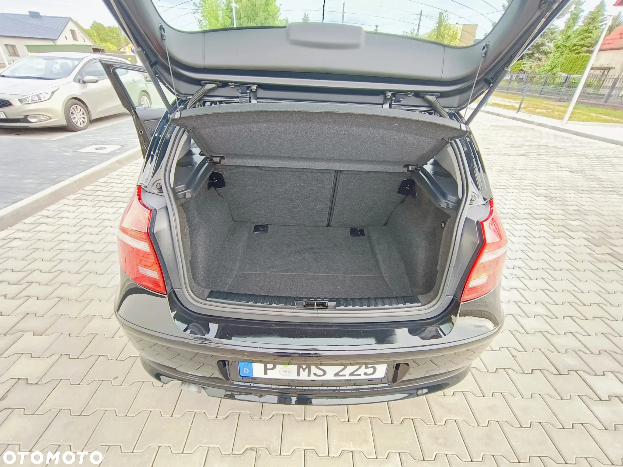 BMW Seria 1 116d - 19