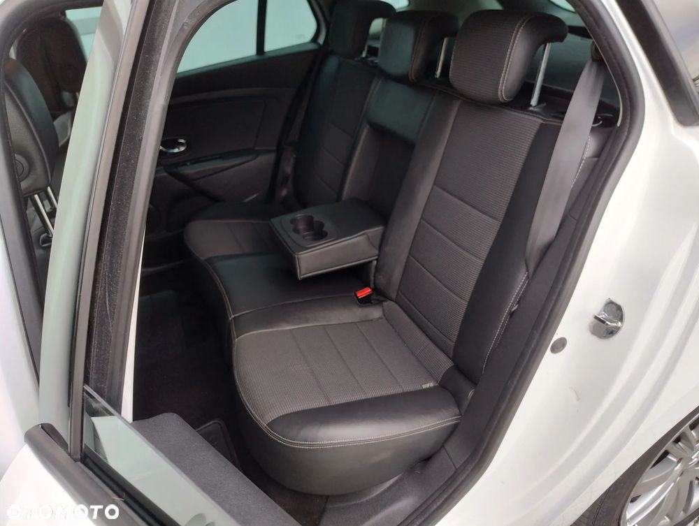 Renault Megane ENERGY dCi 130 GT LINE - 21