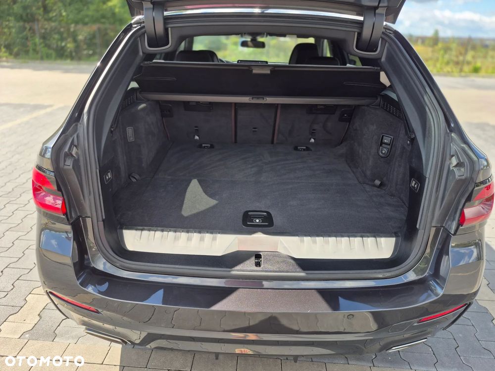 BMW Seria 5 - 13