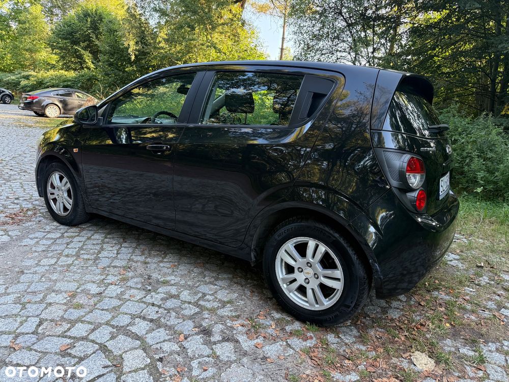 Chevrolet Aveo 1.2 LS+ - 4