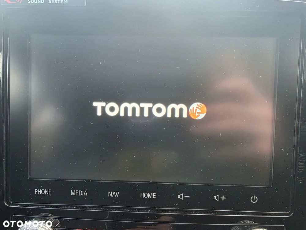 Mitsubishi Outlander 2.4 4WD Diamant+ - 11