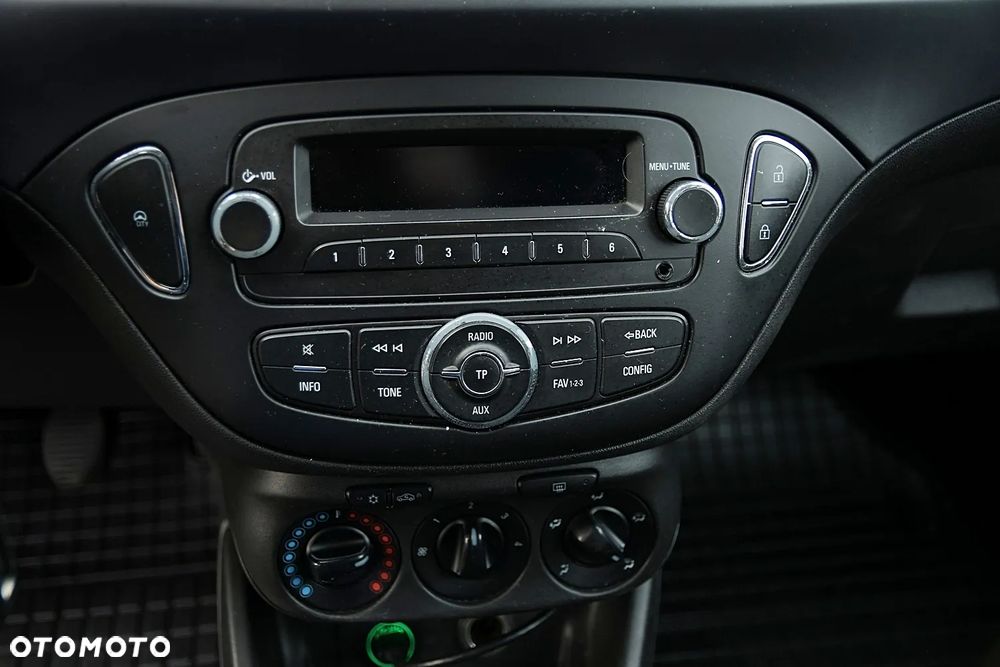 Opel Corsa 1.4 T Enjoy S&S - 23